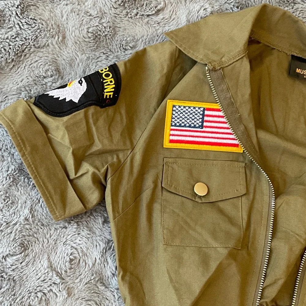 Olive Green Military-Inspired Women's Crop Jacket & Shorts & long socks Set - Picture 6 of 9